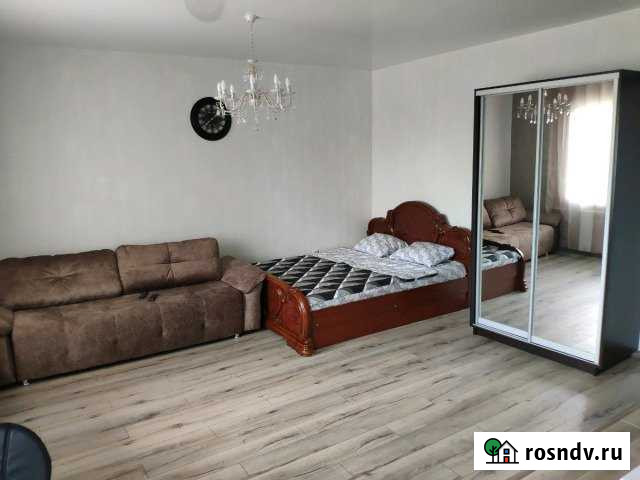 Квартира-студия, 38 м², 2/5 эт. в аренду посуточно в Юрге Юрга - изображение 1