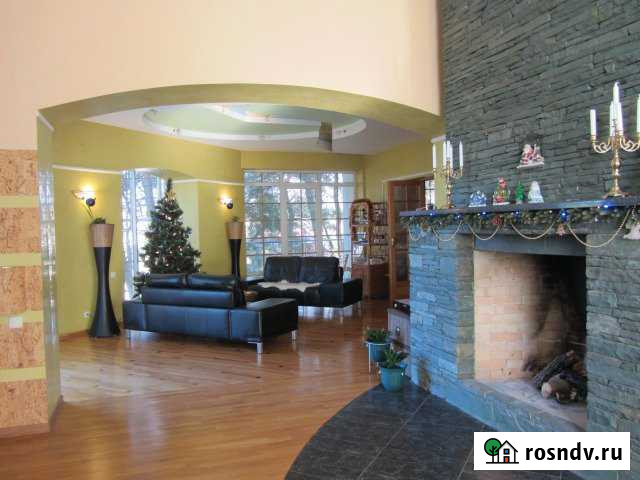 Коттедж 500 м² на участке 37 сот. в аренду посуточно в Дивноморском Дивноморское - изображение 1