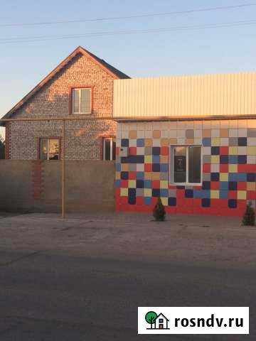 Дом 303 м² на участке 7 сот. на продажу в Ахтубинске Ахтубинск - изображение 1