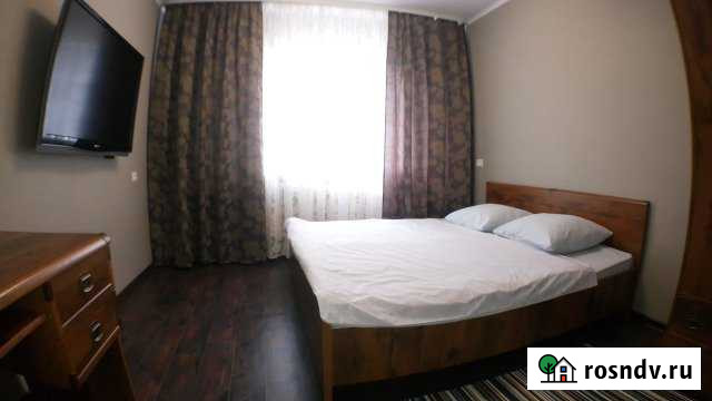 2-комнатная квартира, 50 м², 1/5 эт. в аренду посуточно в Когалыме Когалым - изображение 1