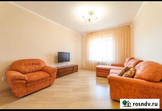 1-комнатная квартира, 35 м², 1/5 эт. в аренду посуточно в Печоре Печора - изображение 1