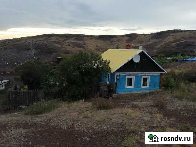 Дом 50 м² на участке 6 сот. на продажу в Медногорске Медногорск - изображение 1