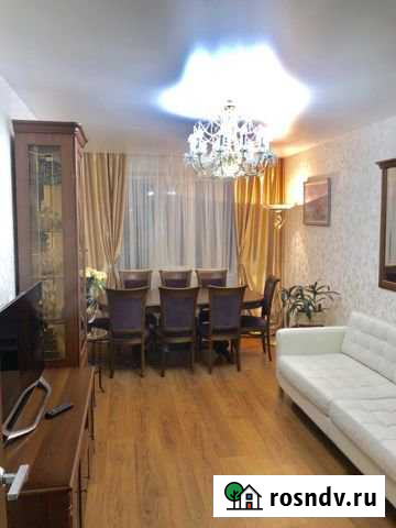 2-комнатная квартира, 60 м², 2/10 эт. в аренду посуточно в Ульяновске Ульяновск - изображение 1