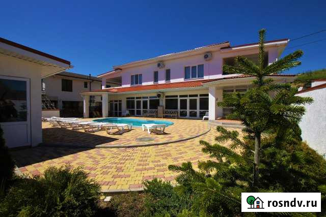 Дом 355 м² на участке 5 сот. в аренду посуточно в Архипо-Осиповке Архипо-Осиповка - изображение 1