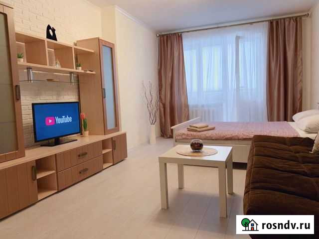 1-комнатная квартира, 35 м², 3/9 эт. в аренду посуточно в Альметьевске Альметьевск - изображение 1