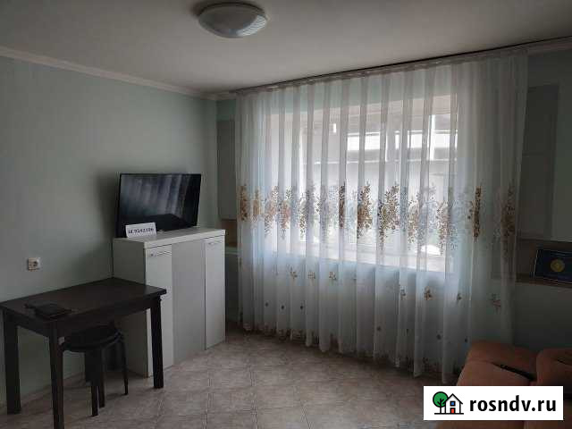 2-комнатная квартира, 35 м², 1/5 эт. в аренду посуточно в Туапсе Туапсе - изображение 1