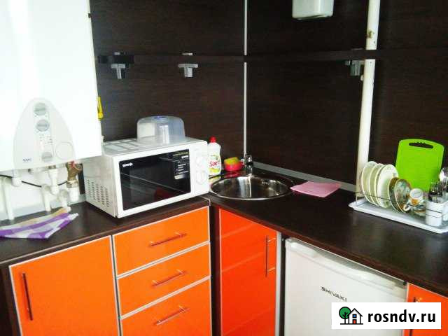 1-комнатная квартира, 36 м², 2/5 эт. в аренду посуточно в Альметьевске Альметьевск - изображение 1