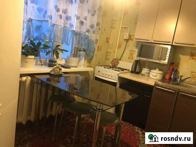 1-комнатная квартира, 38 м², 2/5 эт. в аренду посуточно в Югорске Югорск - изображение 1