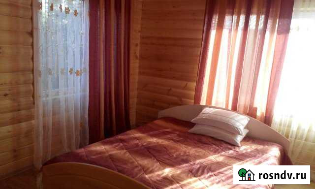 Коттедж 60 м² на участке 6 сот. в аренду посуточно в Яровом Яровое - изображение 1