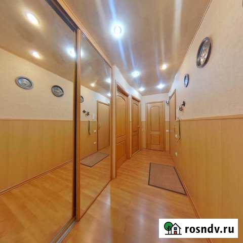 4-комнатная квартира, 61 м², 1/5 эт. на продажу в Мурманске Мурманск - изображение 1