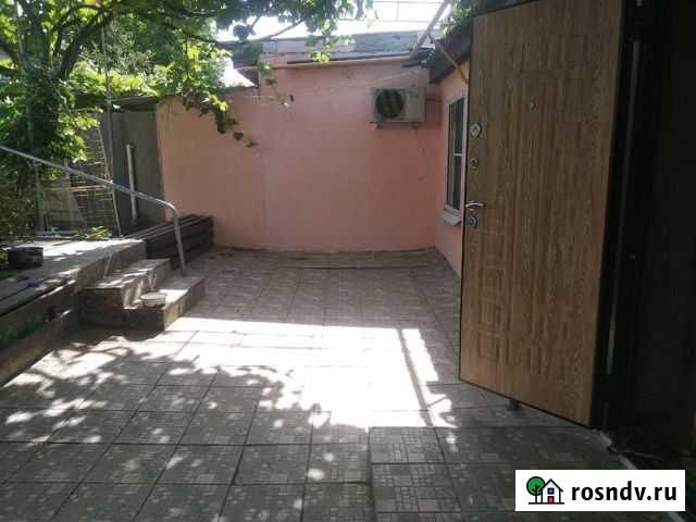 3-комнатная квартира, 60 м², 1/1 эт. в аренду посуточно в Витязево Витязево - изображение 1