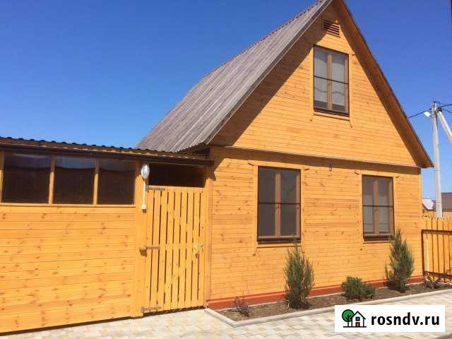 Коттедж 72 м² на участке 1.5 сот. в аренду посуточно в Голубицкой Голубицкая - изображение 1