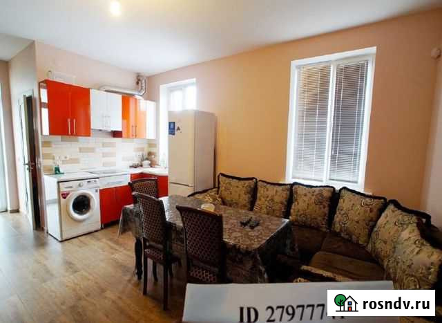 Дом 110 м² на участке 15 сот. в аренду посуточно в Дивноморском Дивноморское - изображение 1