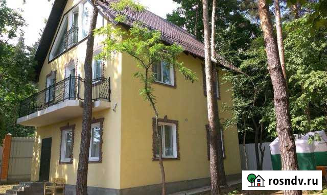 Коттедж 450 м² на участке 4 сот. в аренду на длительный срок в Ильинском Московской области Ильинский - изображение 1