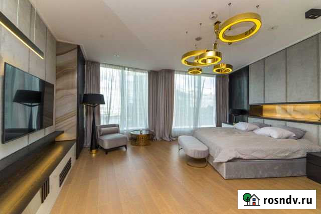 3-комнатная квартира, 160 м², 17/52 эт. в аренду на длительный срок в Екатеринбурге Екатеринбург - изображение 1