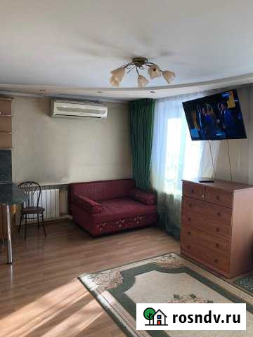 2-комнатная квартира, 55 м², 2/5 эт. в аренду посуточно в Белогорске Амурской области Белогорск - изображение 1