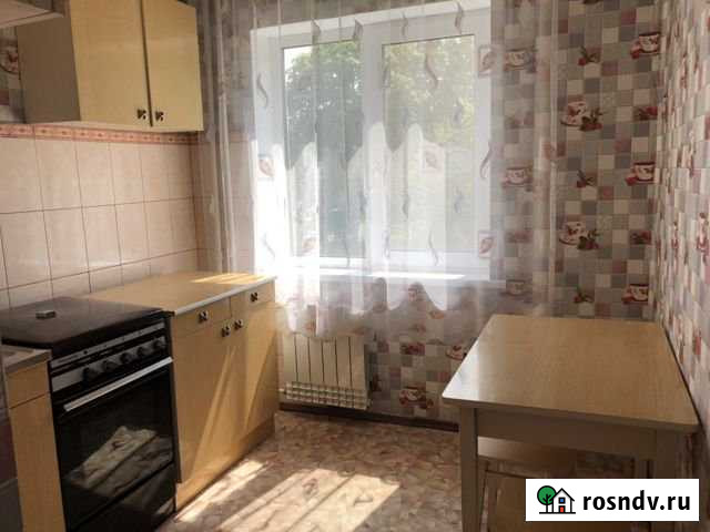 2-комнатная квартира, 42 м², 3/5 эт. в аренду на длительный срок в Новомосковске Новомосковск - изображение 1