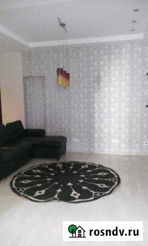 3-комнатная квартира, 70 м², 2/6 эт. в аренду на длительный срок в Звенигороде Звенигород - изображение 1