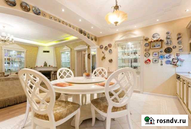 3-комнатная квартира, 120 м², 2/4 эт. в аренду посуточно в Калининграде Калининград - изображение 1