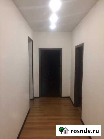 3-комнатная квартира, 63 м², 3/3 эт. в аренду на длительный срок в Старой Старая - изображение 1