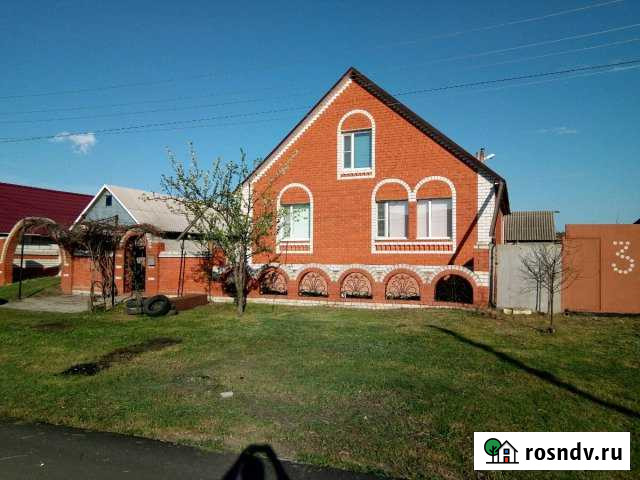 Дом 156 м² на участке 15 сот. на продажу в Бутурлиновке Бутурлиновка - изображение 1