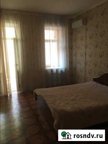 3-комнатная квартира, 127 м², 4/7 эт. в аренду на длительный срок в Астрахани Астрахань - изображение 1