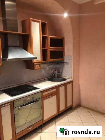 3-комнатная квартира, 72 м², 5/9 эт. в аренду на длительный срок в Сургуте Сургут - изображение 1