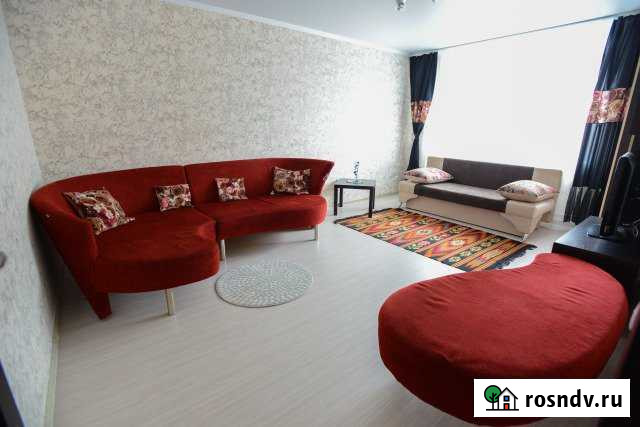 2-комнатная квартира, 65 м², 11/14 эт. в аренду посуточно в Брянске Брянск - изображение 1