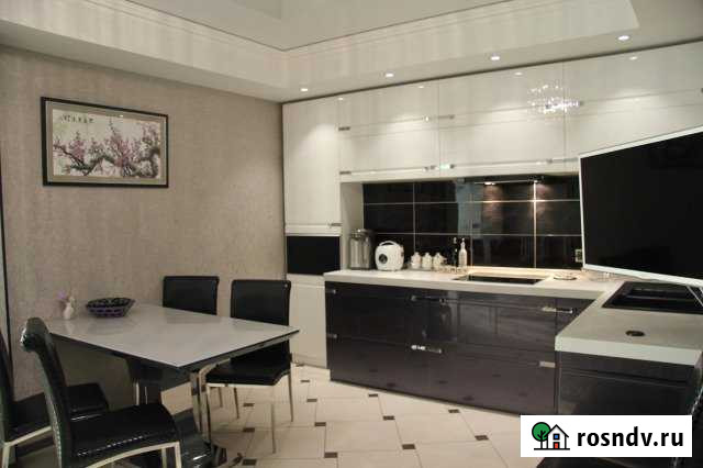 1-комнатная квартира, 63 м², 6/9 эт. в аренду посуточно в Южно-Сахалинске Южно-Сахалинск - изображение 1