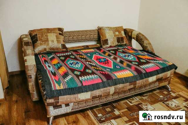 2-комнатная квартира, 39 м², 3/5 эт. в аренду посуточно в Сальске Сальск - изображение 1