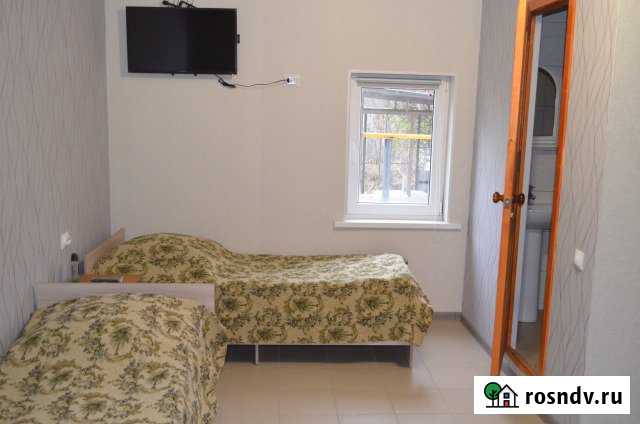 Комната 16 м² в 5-ком. кв., 1/2 эт. в аренду посуточно в Тамани Тамань - изображение 1