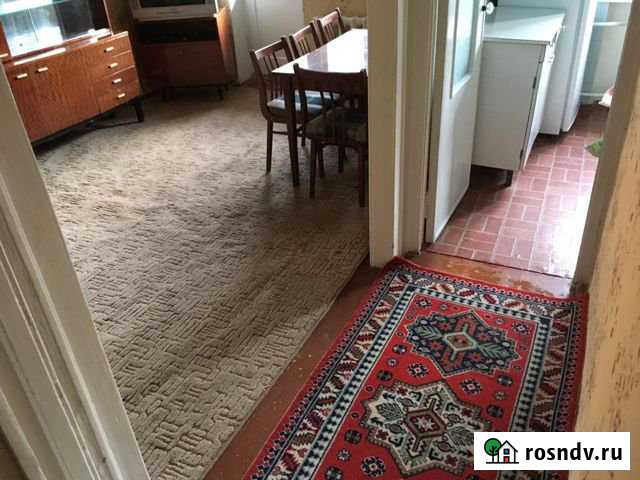 2-комнатная квартира, 40 м², 4/4 эт. в аренду на длительный срок в Шахтах Шахты - изображение 1