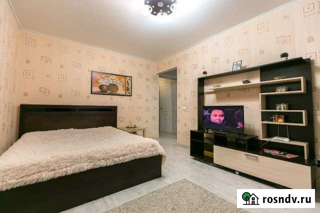 1-комнатная квартира, 35 м², 5/9 эт. в аренду посуточно в Нефтекамске Нефтекамск - изображение 1