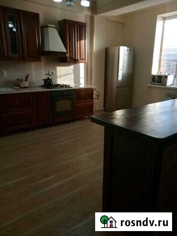 2-комнатная квартира, 60 м², 1/6 эт. в аренду посуточно в Избербаше Избербаш - изображение 1