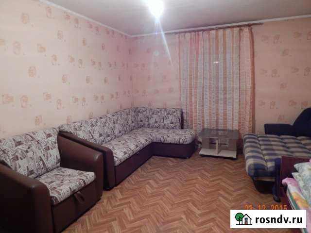 1-комнатная квартира, 42 м², 3/3 эт. в аренду посуточно в Таштаголе Таштагол - изображение 1