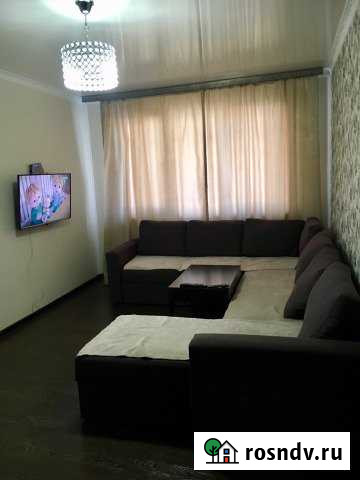 2-комнатная квартира, 52 м², 1/5 эт. в аренду посуточно во Владикавказе Владикавказ - изображение 1