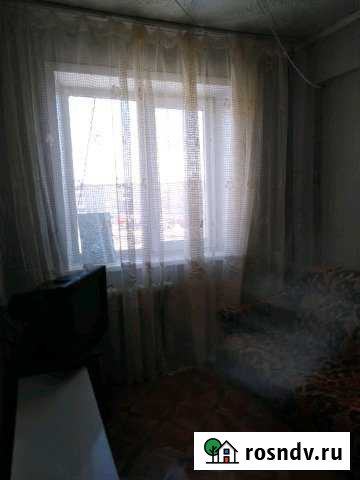 Комната 10 м² в 1-ком. кв., 5/5 эт. в аренду на длительный срок в Ачинске Ачинск - изображение 1