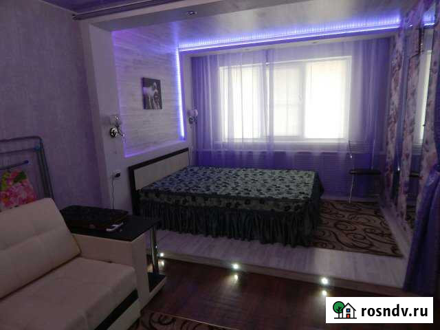 1-комнатная квартира, 33 м², 1/5 эт. в аренду посуточно в Камышине Камышин - изображение 1