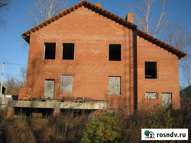 Коттедж 300 м² на участке 11 сот. на продажу в Новокуйбышевске Новокуйбышевск - изображение 1