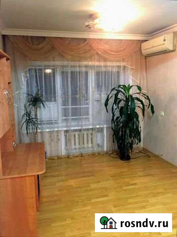 4-комнатная квартира, 75 м², 3/5 эт. в аренду на длительный срок во Владикавказе Владикавказ - изображение 1