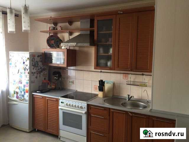 3-комнатная квартира, 65 м², 2/10 эт. в аренду на длительный срок в Тюмени Тюмень - изображение 1