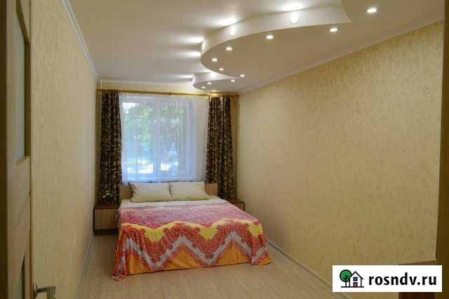 2-комнатная квартира, 44 м², 2/5 эт. в аренду посуточно в Калуге Калуга - изображение 1