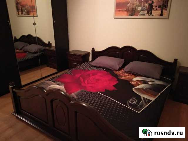 2-комнатная квартира, 50 м², 4/9 эт. в аренду посуточно в Волжском Волгоградской области Волжский - изображение 1