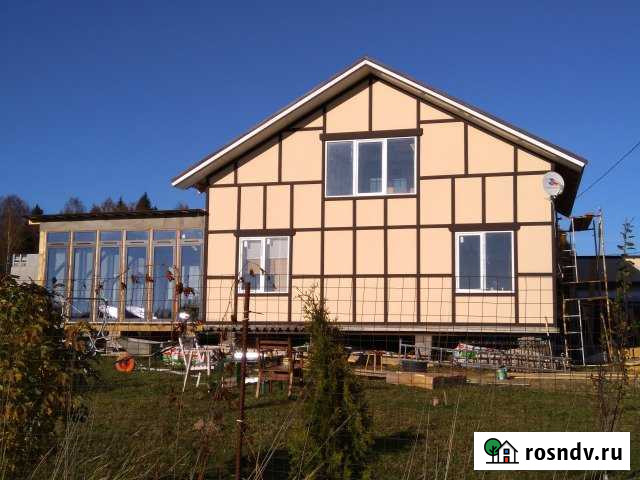 Дом 230 м² на участке 8 сот. в аренду посуточно в Шаховской Шаховская - изображение 1