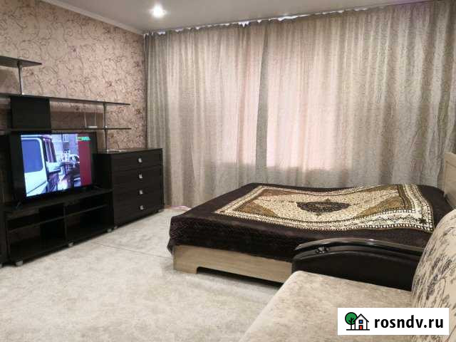 1-комнатная квартира, 47 м², 1/5 эт. в аренду посуточно в Лениногорске Лениногорск - изображение 1