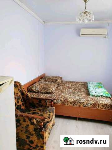 Комната 10 м² в 1-ком. кв., 1/1 эт. в аренду на длительный срок в Геленджике Геленджик - изображение 1