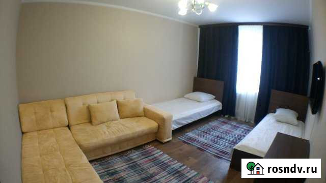 2-комнатная квартира, 56 м², 3/5 эт. в аренду посуточно в Когалыме Когалым - изображение 1