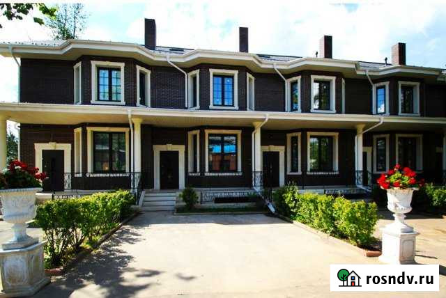 Таунхаус 220 м² на участке 18 сот. на продажу в Москве Москва - изображение 1