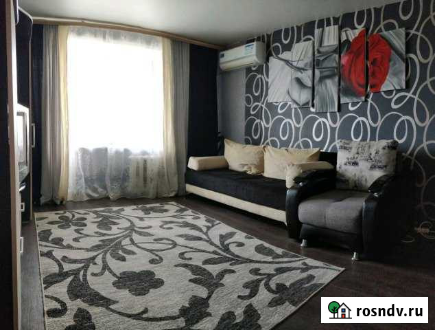 1-комнатная квартира, 39 м², 8/9 эт. в аренду посуточно в Балаково Балаково - изображение 1