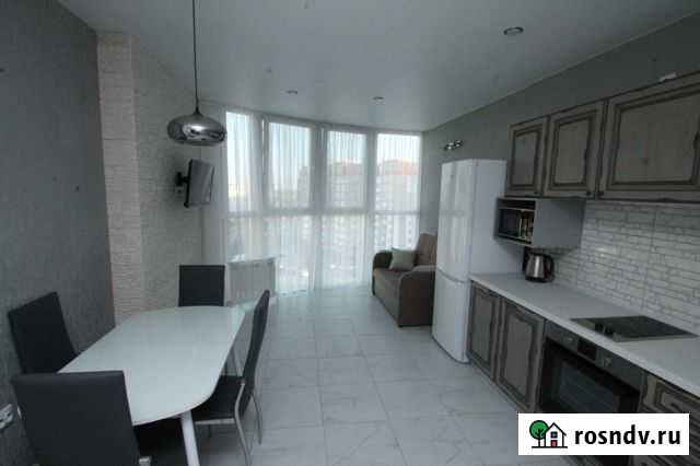 2-комнатная квартира, 45 м², 9/12 эт. в аренду на длительный срок в Нефтеюганске Нефтеюганск - изображение 1